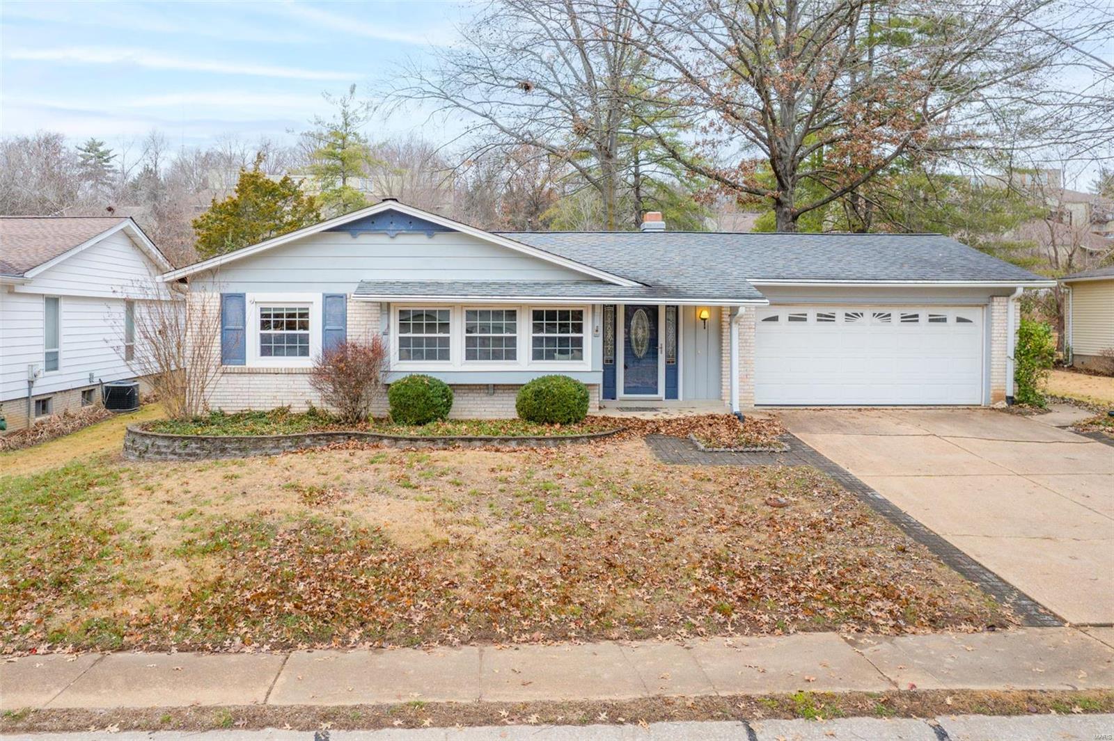 5597 Viewpoint Lane St. Louis, MO 63128 - Photo 63 of 66