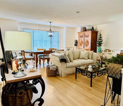 $2,600 | 1 Kings Court, Nanuet, NY 10954
