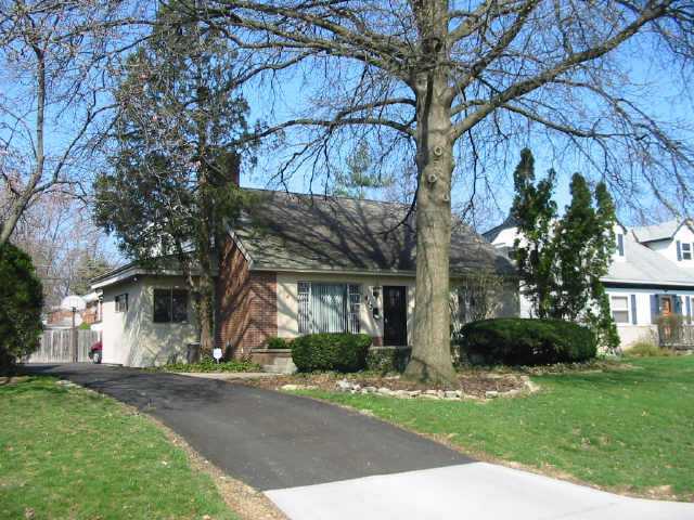 613 Enfield Road Columbus, OH 43209 - Photo 1 of 10 Gallery Image 1