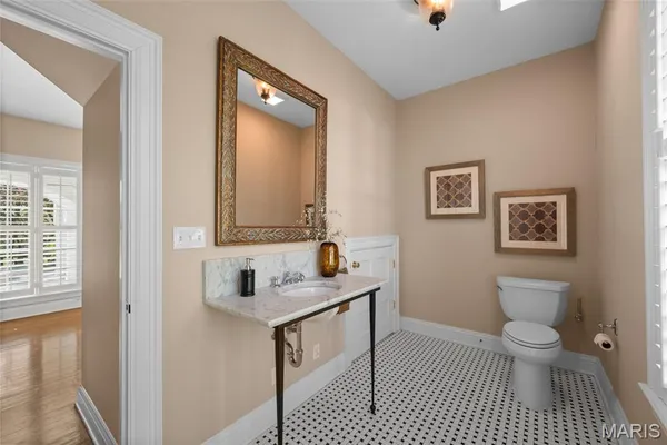 $2,988,000 | 13456 Thornhill Drive, Town and Country, MO 63131