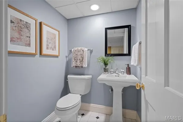 $2,988,000 | 13456 Thornhill Drive, Town and Country, MO 63131