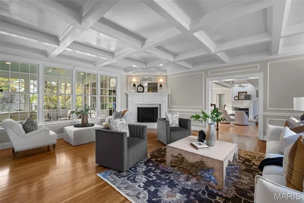 $2,988,000 | 13456 Thornhill Drive, Town and Country, MO 63131