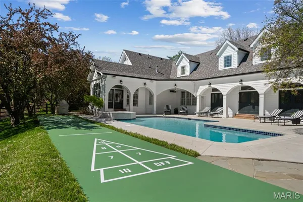$2,988,000 | 13456 Thornhill Drive, Town and Country, MO 63131
