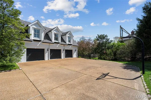 $2,988,000 | 13456 Thornhill Drive, Town and Country, MO 63131