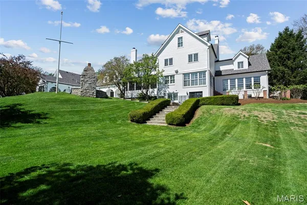 $2,988,000 | 13456 Thornhill Drive, Town and Country, MO 63131