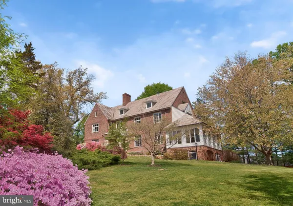 $9,200 | 5553 Little Falls Road, Arlington, VA 22207