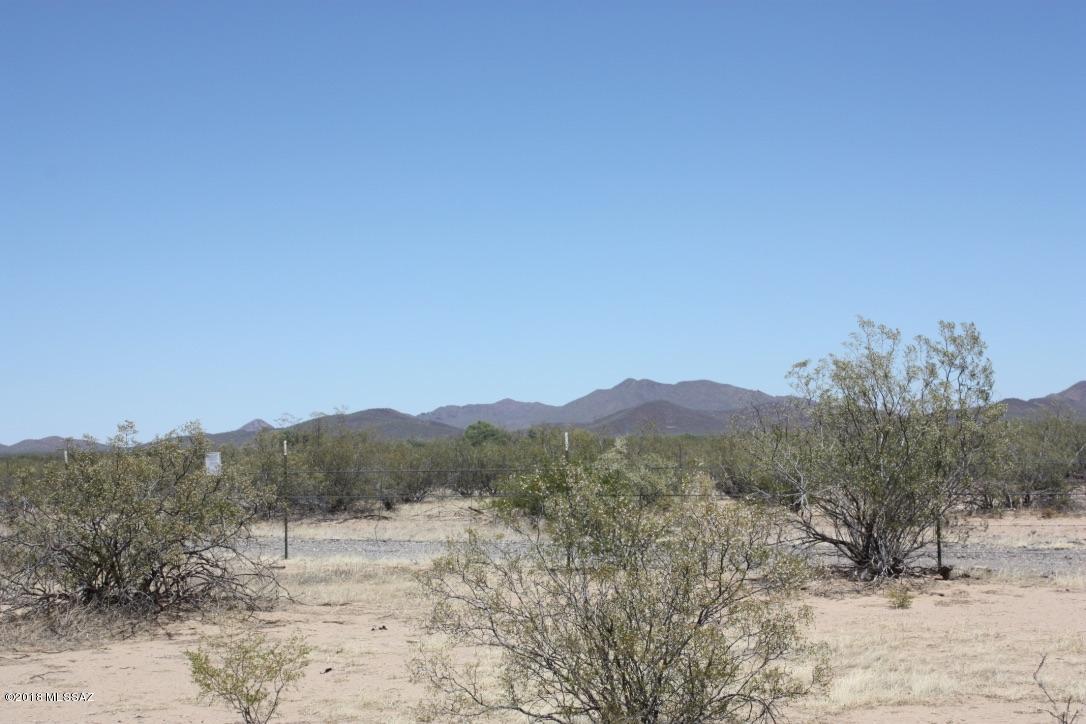 16351 West Hermans Road Tucson, AZ 85735 - Photo 7 of 9 Gallery Image 7