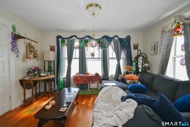 $300,000 | 35 School Street, Torrington, CT 06790