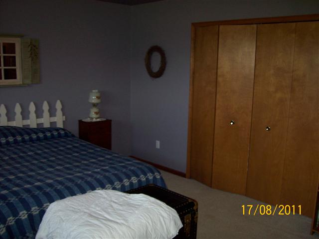 5022 Springborn Road East China, MI 48054 - Photo 6 of 8 31069430-5.JPG