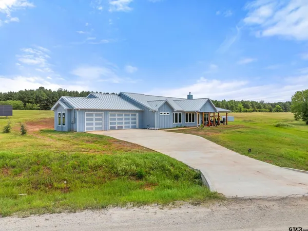 $599,900 | 16634 Caeli Hts Court, Winona, TX 75792