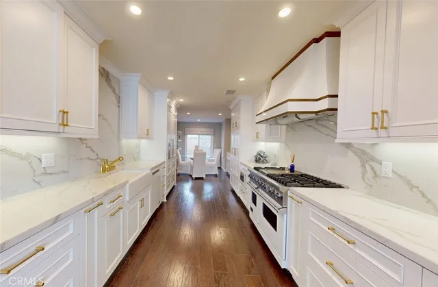 $3,058,000 | 16143 St Croix Circle, Huntington Beach, CA 92649