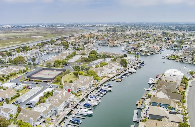 $3,058,000 | 16143 St Croix Circle, Huntington Beach, CA 92649