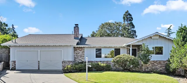 $1,199,000 | 9 Arlene Court, Petaluma, CA 94952