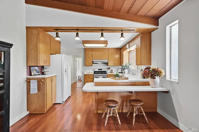 $1,199,000 | 9 Arlene Court, Petaluma, CA 94952