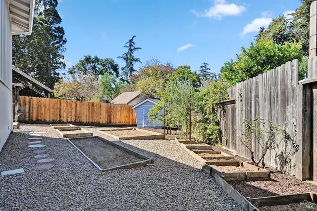 $1,199,000 | 9 Arlene Court, Petaluma, CA 94952