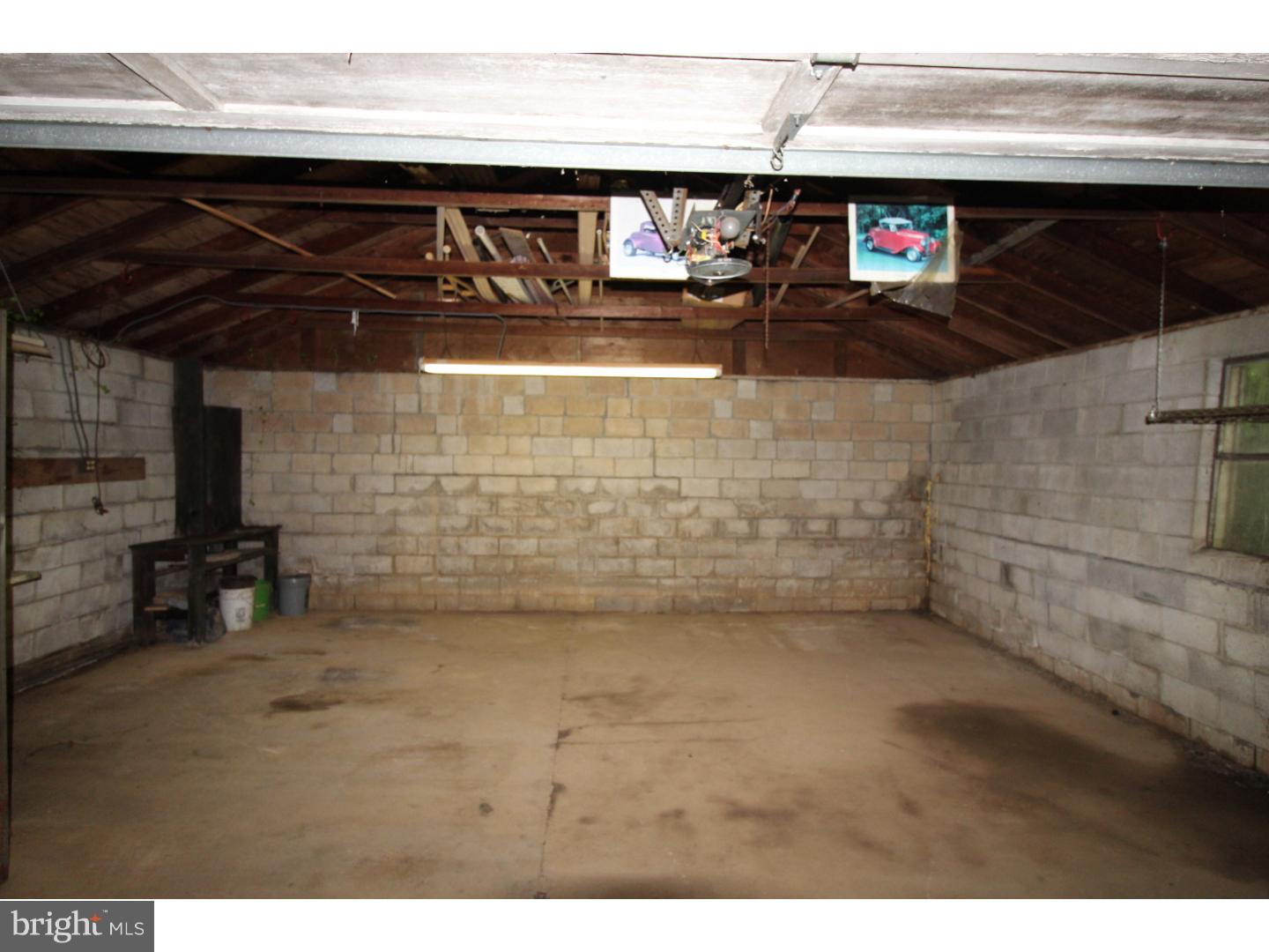 2365 Terwood Road Huntingdon Valley, PA 19006 - Photo 11 of 23 Gallery Image 11