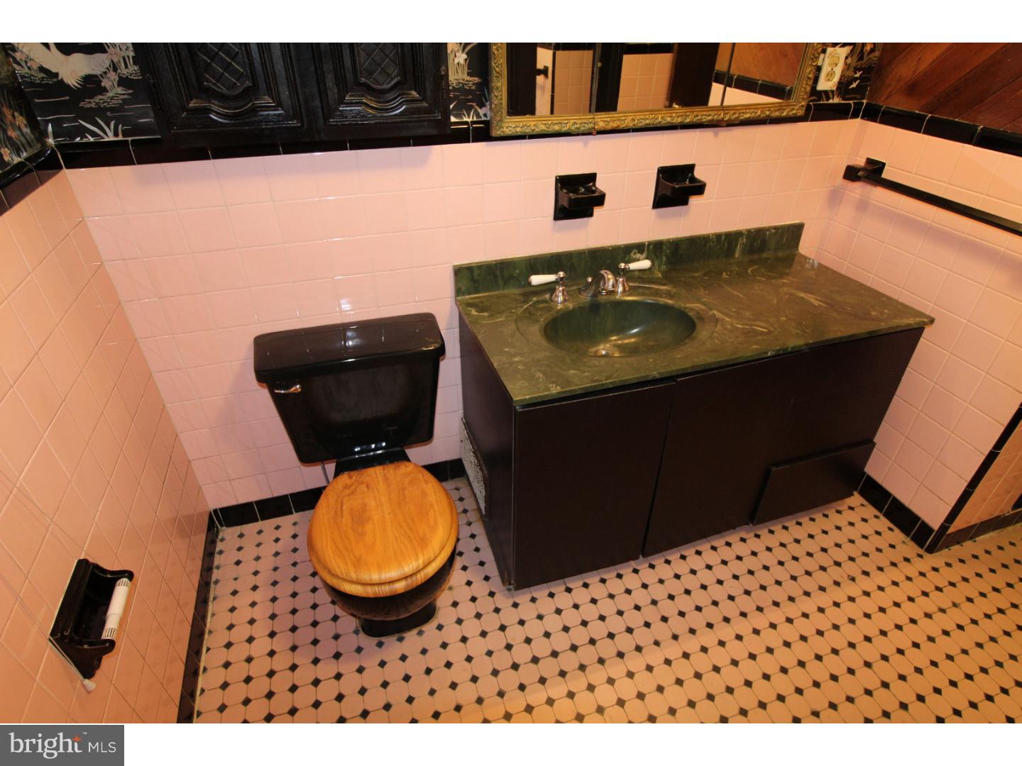 2365 Terwood Road Huntingdon Valley, PA 19006 - Photo 21 of 23 Gallery Image 21