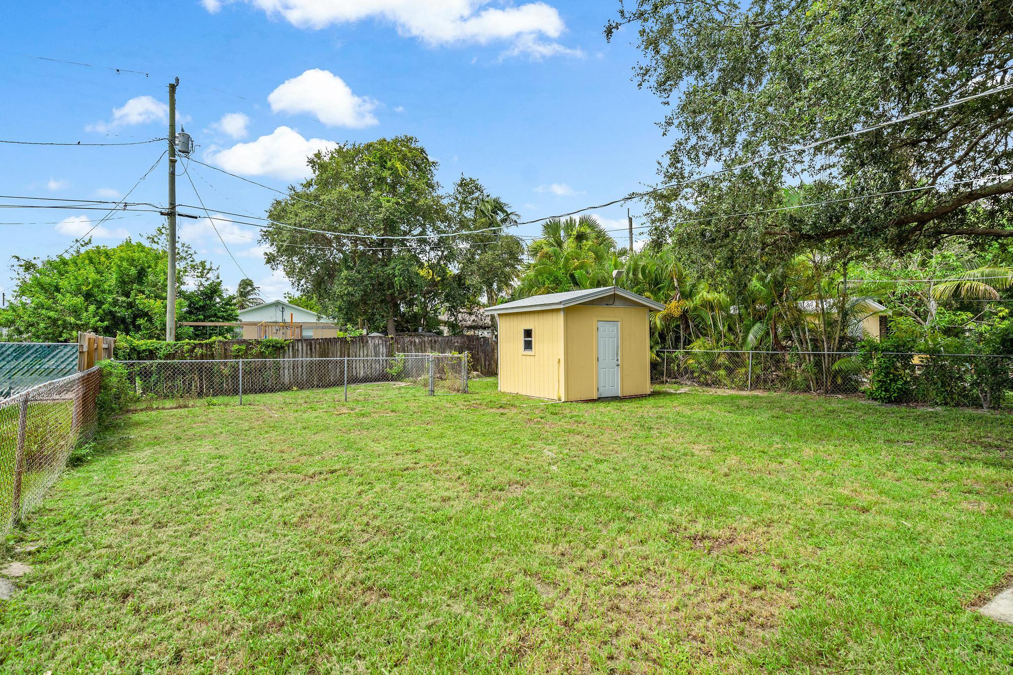 126 2nd Street Jupiter, FL 33458 - Photo 17 of 30 126 Second St -17