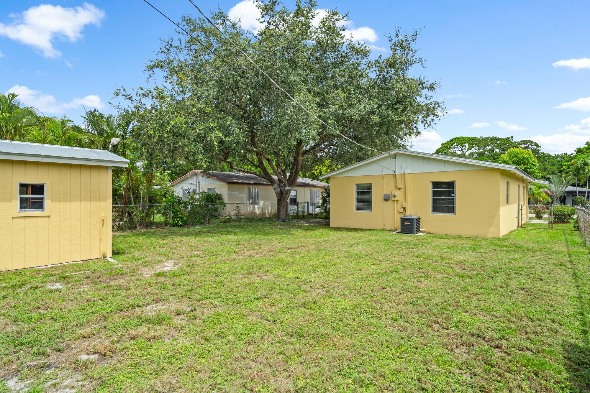 126 2nd Street Jupiter, FL 33458 - Photo 18 of 30 126 Second St -18