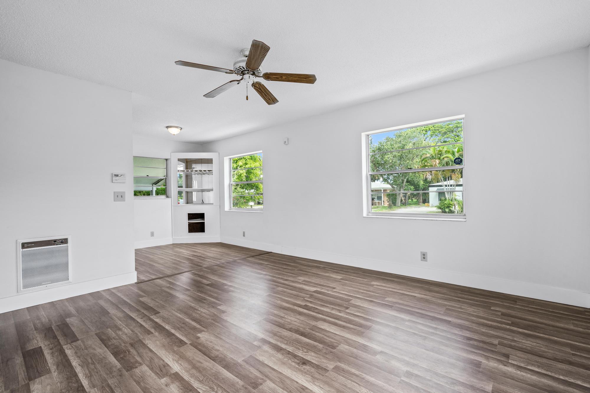 126 2nd Street Jupiter, FL 33458 - Photo 8 of 30 126 Second St -8