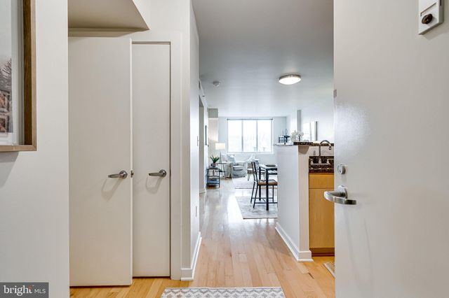 $379,000 | 1000 New Jersey Avenue Southeast, Unit 221, Washington, DC 20003