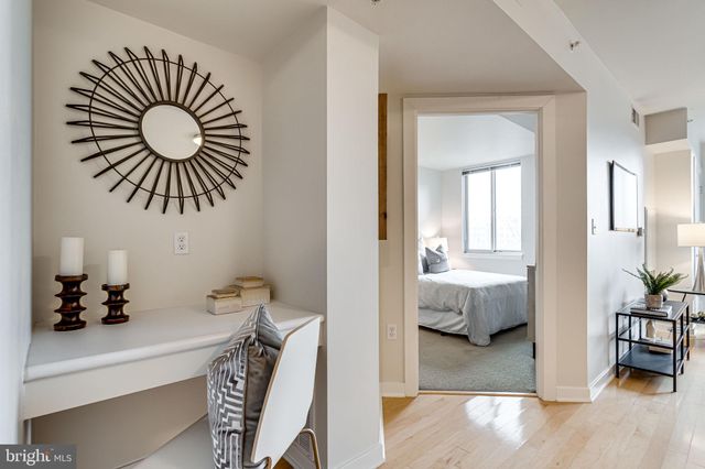 $379,000 | 1000 New Jersey Avenue Southeast, Unit 221, Washington, DC 20003