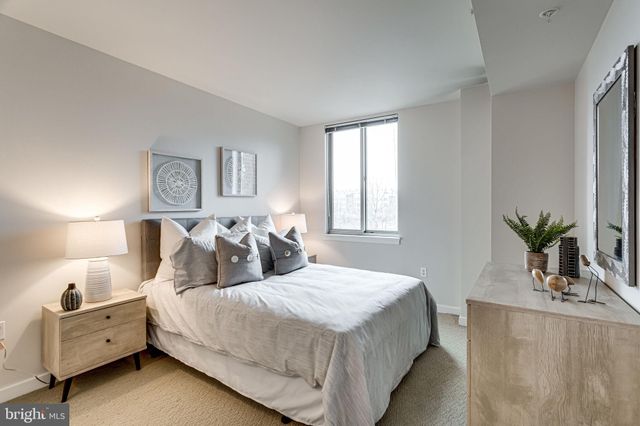 $379,000 | 1000 New Jersey Avenue Southeast, Unit 221, Washington, DC 20003