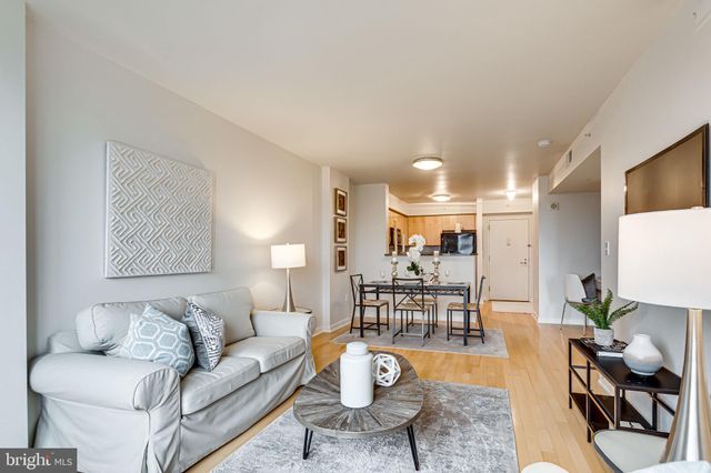 $379,000 | 1000 New Jersey Avenue Southeast, Unit 221, Washington, DC 20003