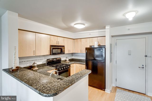 $379,000 | 1000 New Jersey Avenue Southeast, Unit 221, Washington, DC 20003