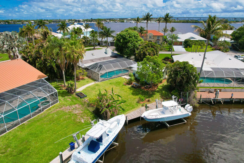 1209 Southwest Dyer Point Road Palm City, FL 34990 - Photo 18 of 56 aerial4.jpg-vsuniqueid-69e28635d8f5f