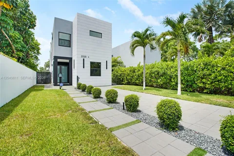 $1,290,000 | 2320 Southwest 14th Street, Miami, FL 33145