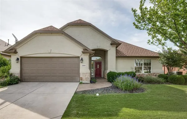 $385,000 | 11009 Southerland Drive, Denton, TX 76207