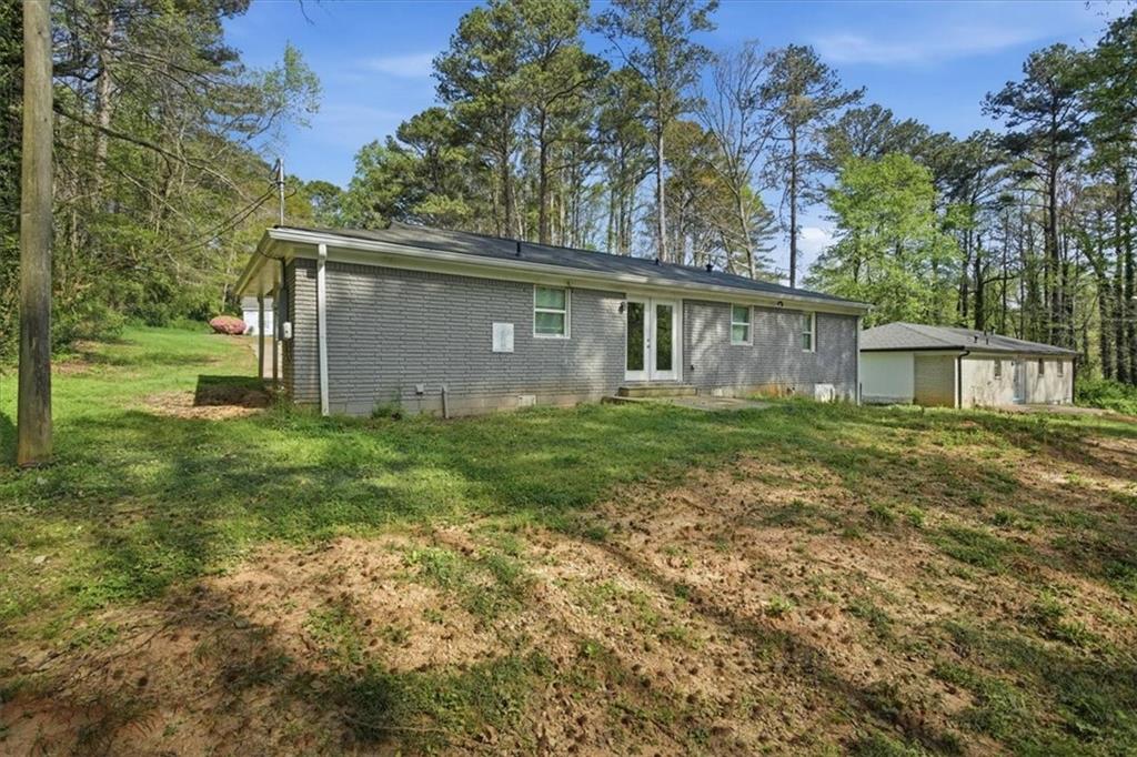 2536 Butner Road Atlanta, GA 30331 - Photo 28 of 42 front view of house with a yard