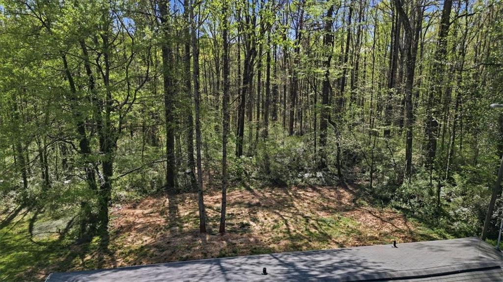 2536 Butner Road Atlanta, GA 30331 - Photo 32 of 42 a view of outdoor space and green space