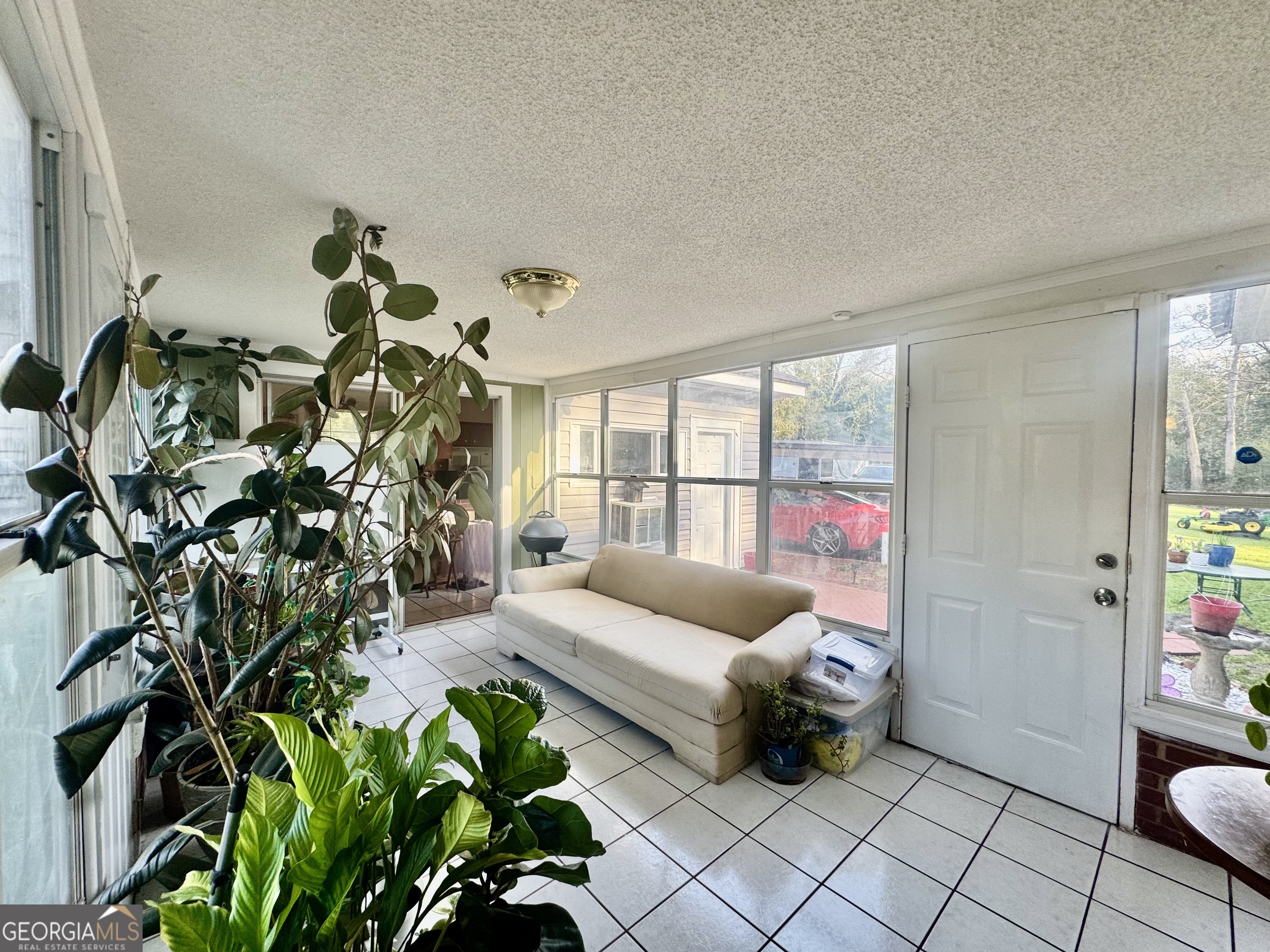 914 Adderton Street Americus, GA 31719 - Photo 38 of 54 a living room with furniture