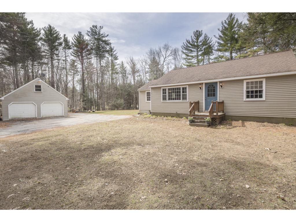 100 Mary Batchelder Road Hampton, NH 03842 - Photo 2 of 15