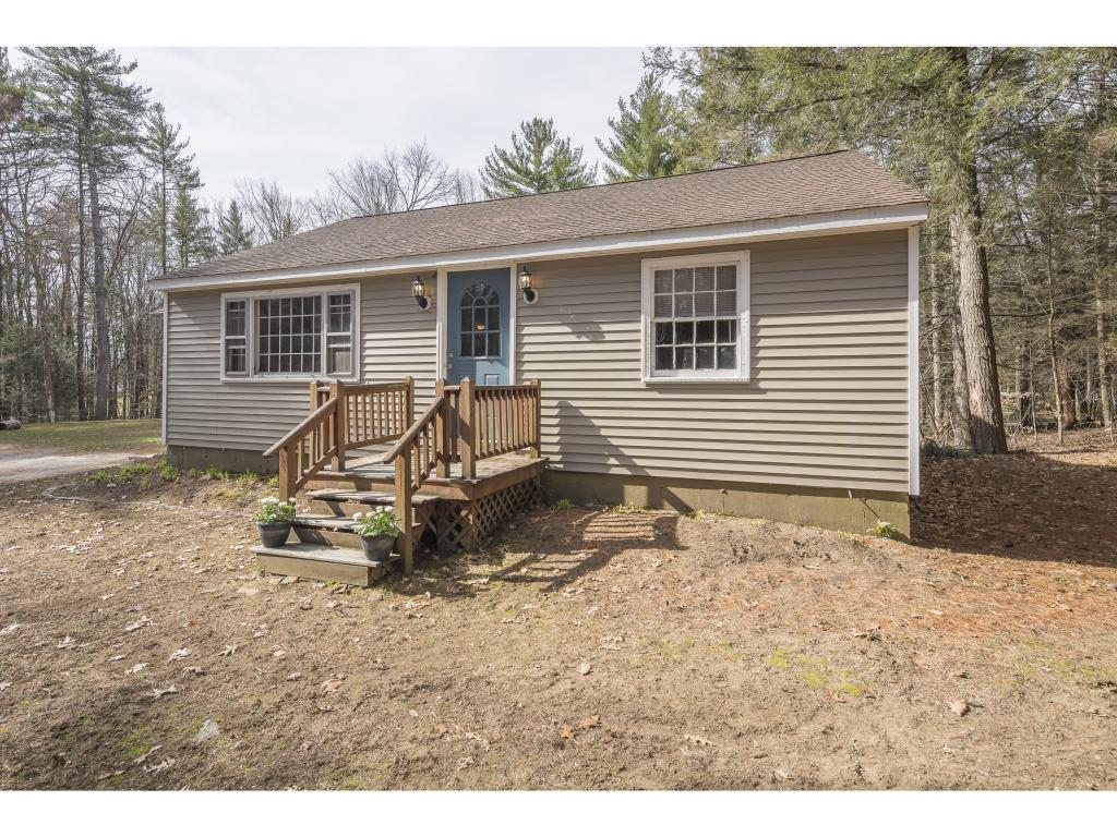 100 Mary Batchelder Road Hampton, NH 03842 - Photo 3 of 15