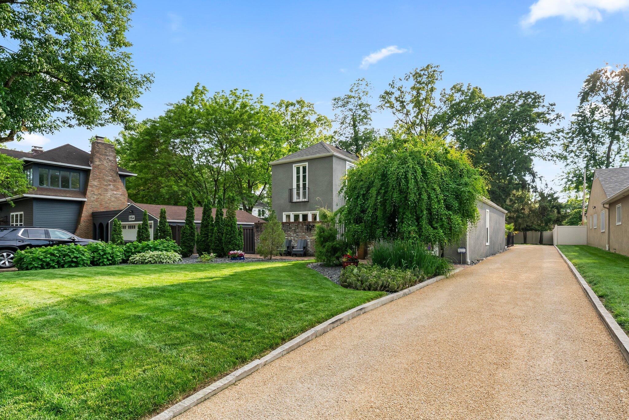 195 South Gould Road Columbus, OH 43209 - Photo 42 of 47 DSC09877