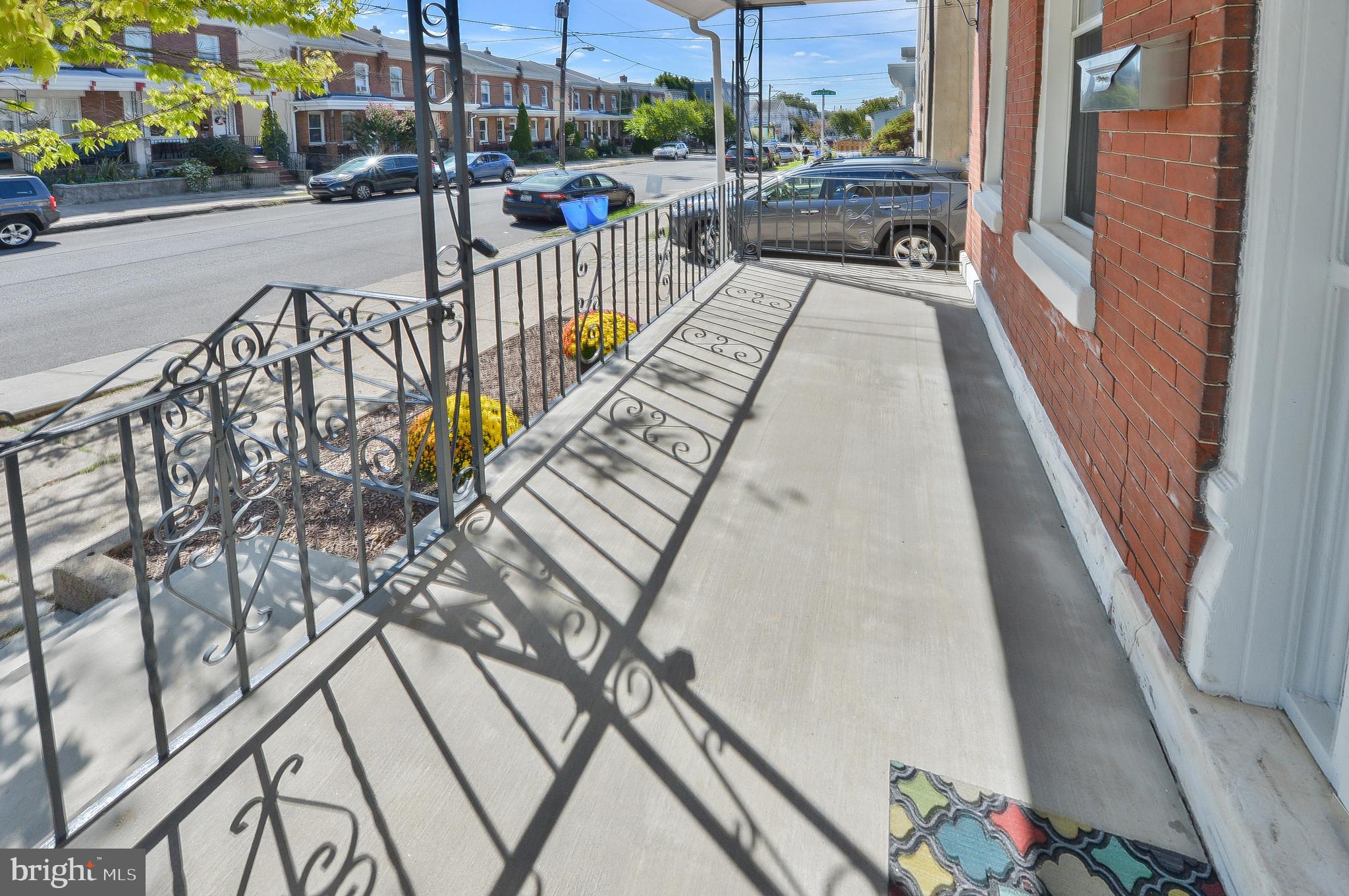 438 Roxborough Avenue Philadelphia, PA 19128 - Photo 4 of 35 Front Porch