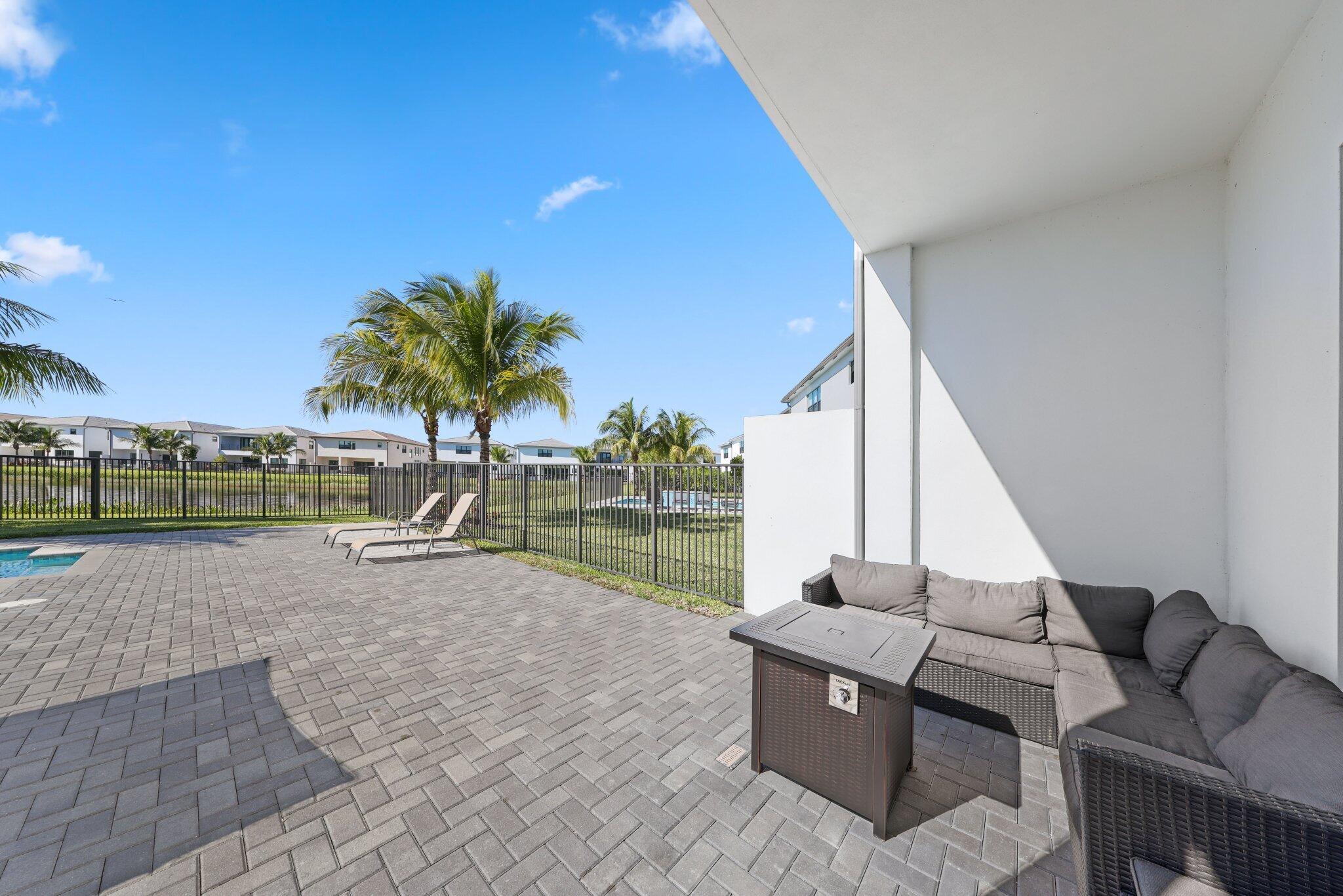 8116 Laurel Falls Drive Boca Raton, FL 33496 - Photo 49 of 81 Patio