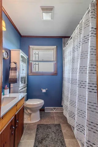 $350,000 | 3915 North 200 East, Lagrange, IN 46761