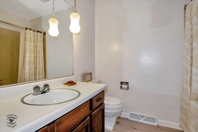 $2,150 | 18 Laurel Lane, Grant Park, IL 60940