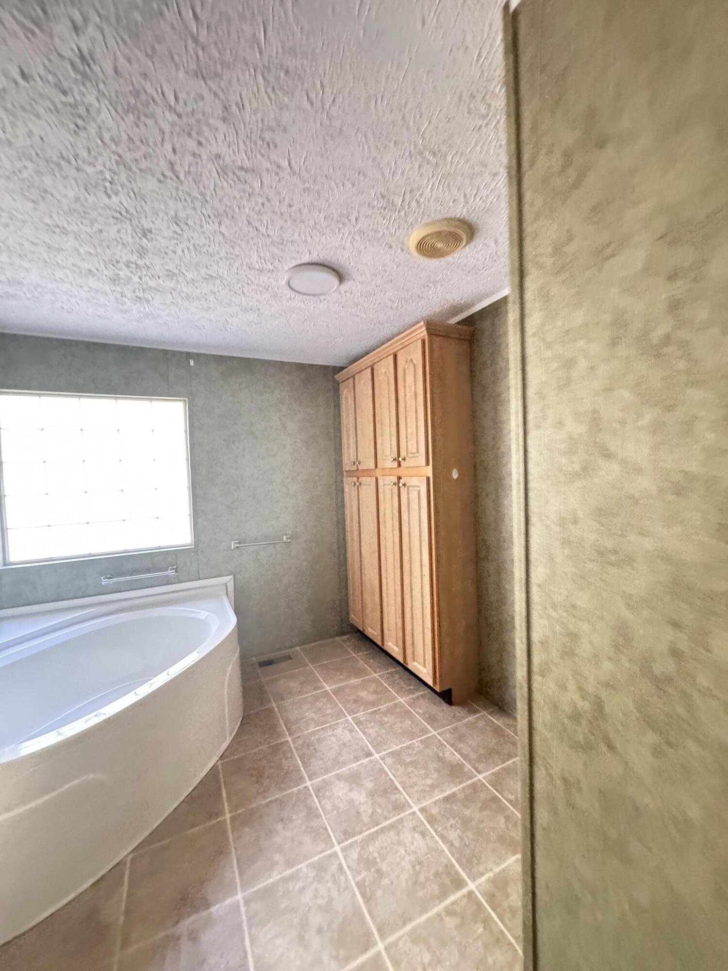 977 Macon Lane Walterboro, SC 29488 - Photo 26 of 27 20260129_165521961_iOS