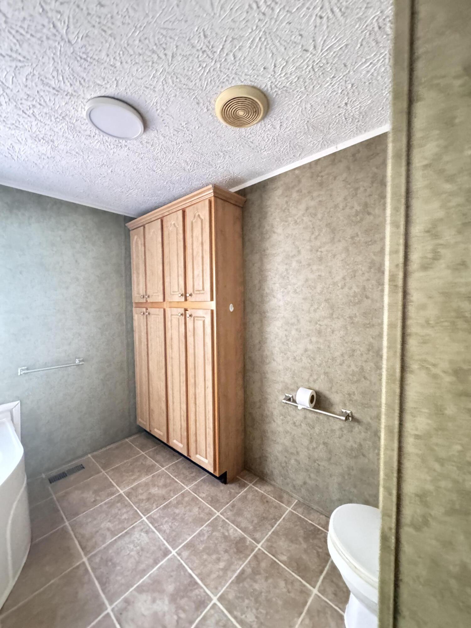 977 Macon Lane Walterboro, SC 29488 - Photo 27 of 27 20260129_165523369_iOS