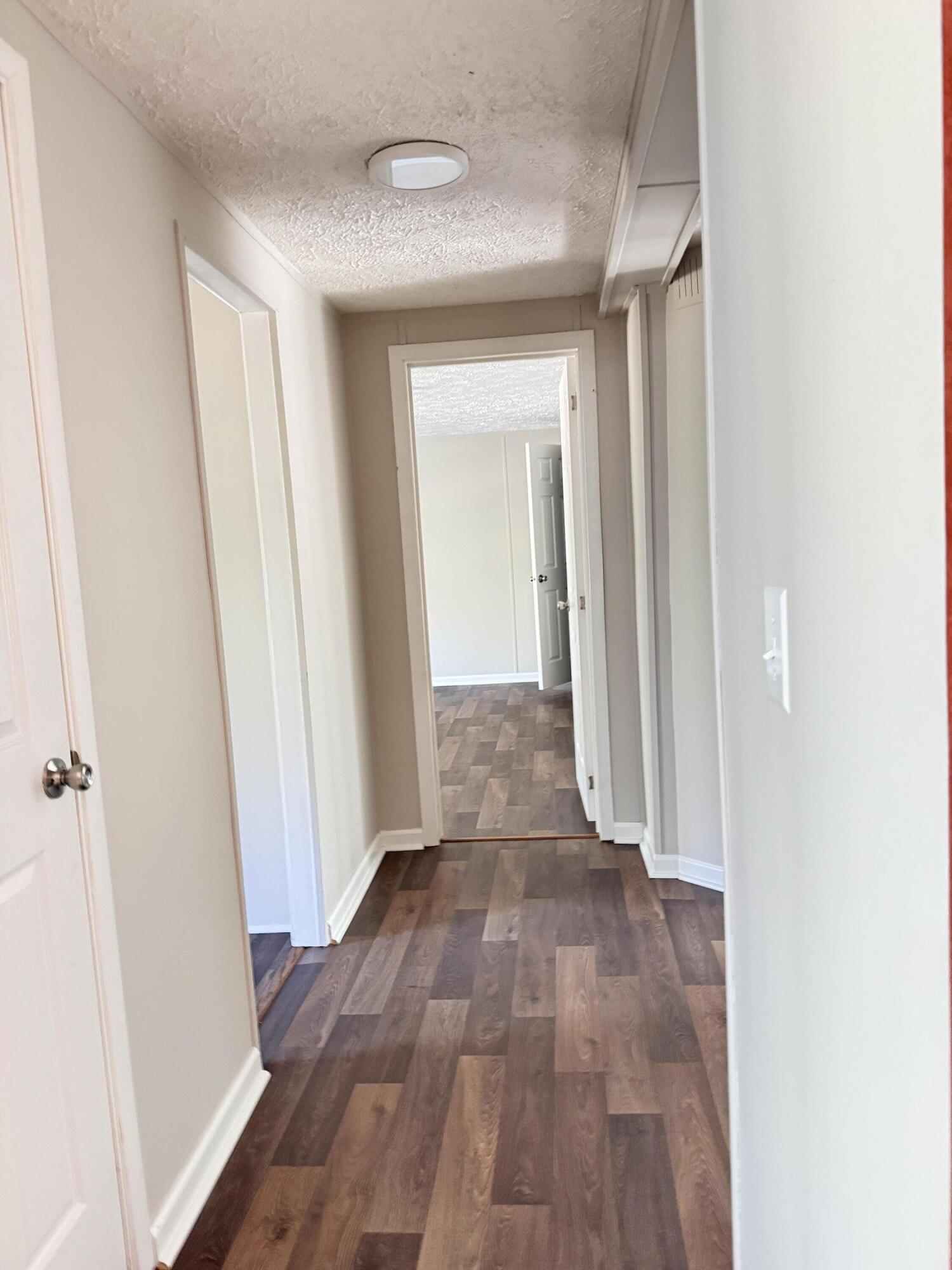 977 Macon Lane Walterboro, SC 29488 - Photo 9 of 27 20260129_165342423_iOS