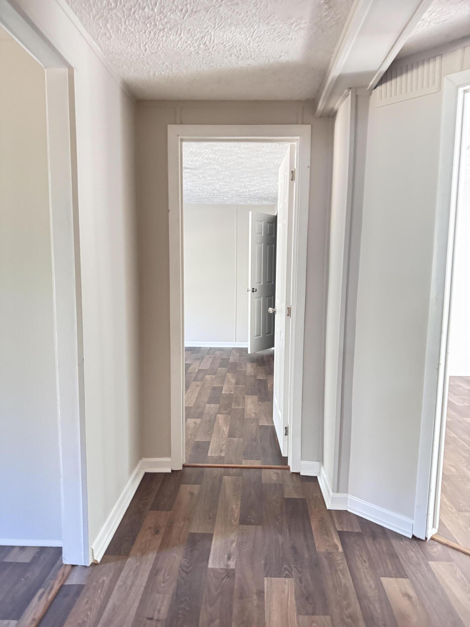 977 Macon Lane Walterboro, SC 29488 - Photo 10 of 27 20260129_165344816_iOS