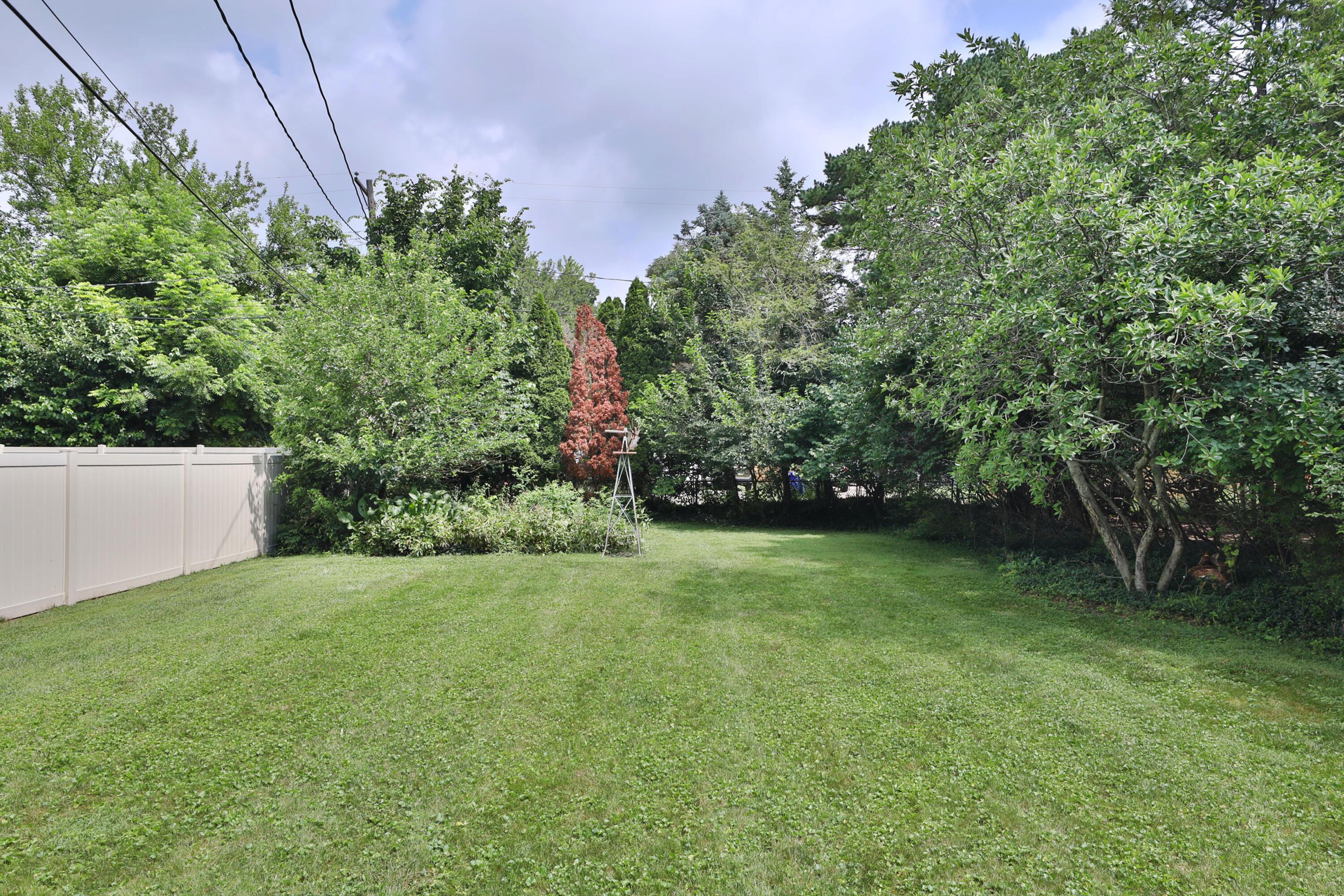56 Aldrich Road Columbus, OH 43214 - Photo 39 of 50 Yard