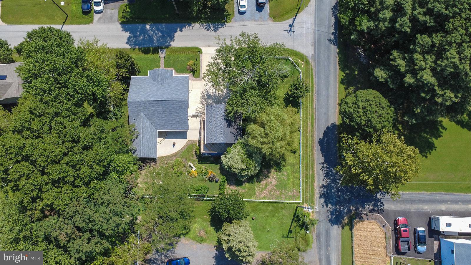 45044 Deagles Boatyard Road Tall Timbers, MD 20690 - Photo 60 of 64 an aerial view of a house with a yard