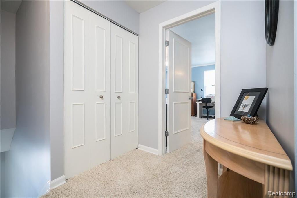 1220 Barneswood Lane Rochester Hills, MI 48306 - Photo 30 of 33