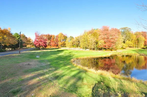 $179,900 | 86 Case Street, Granby, CT 06090